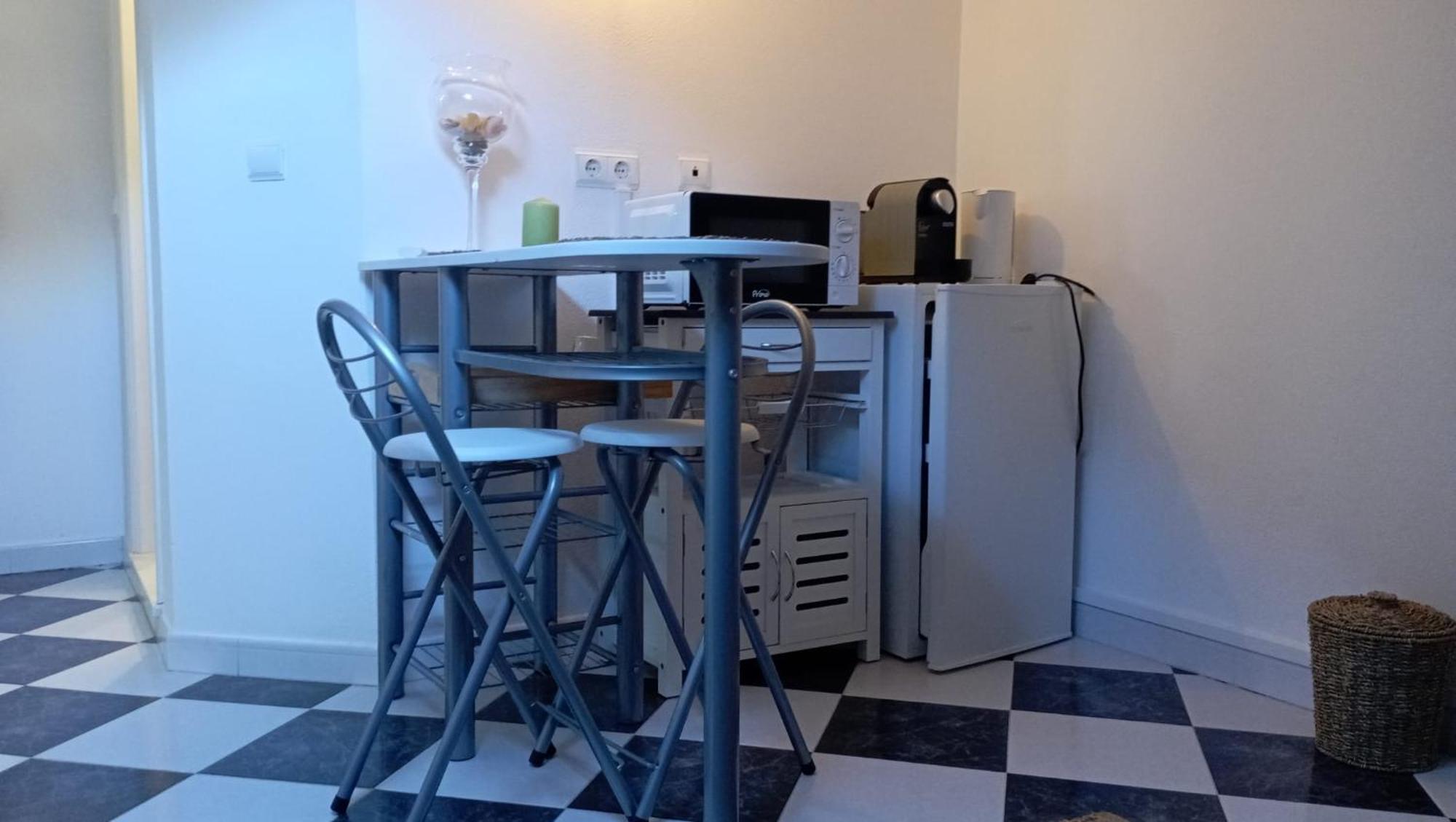Homestay Zawaiaroom Lagos